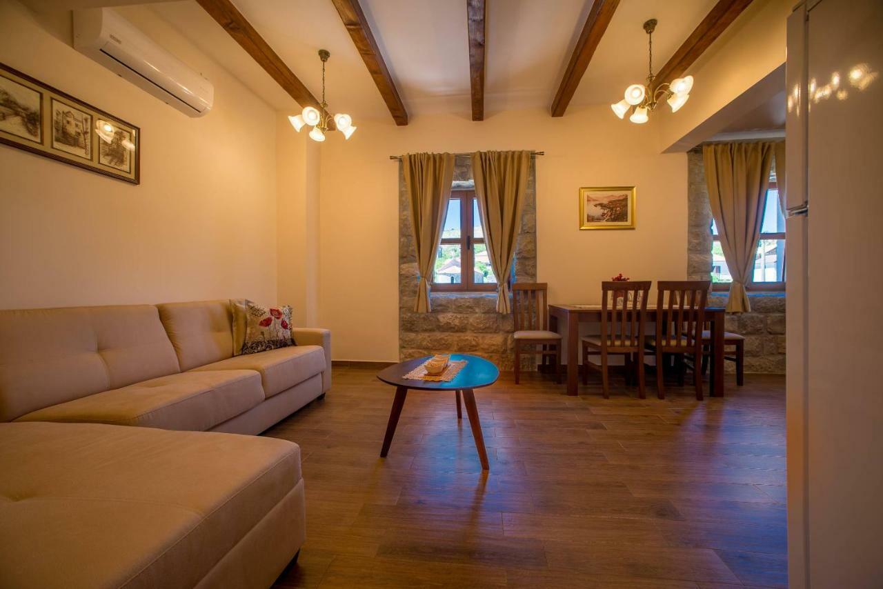 Villa Old Castle *