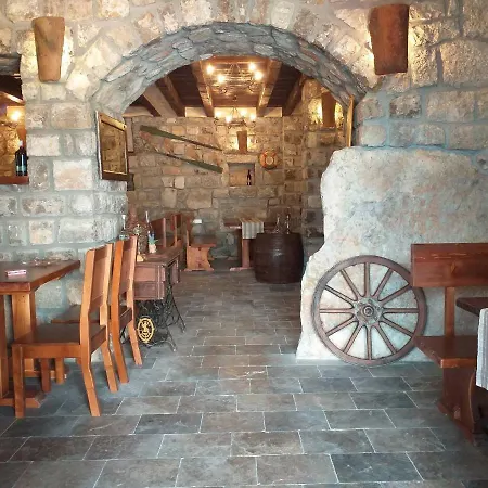 Villa Old Castle Apartments Kotor Exterior foto